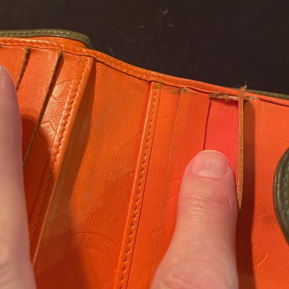 Vintage Chanel small wallet from 2004-2005. - Picture 3 of 6